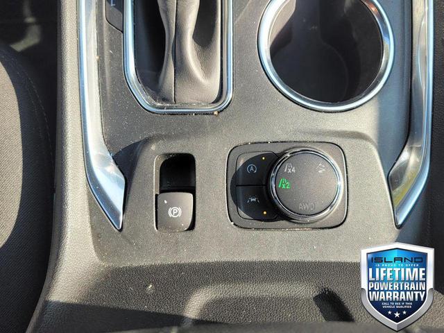 Photo of 2023 Black Cherry Metallic Chevrolet Traverse
