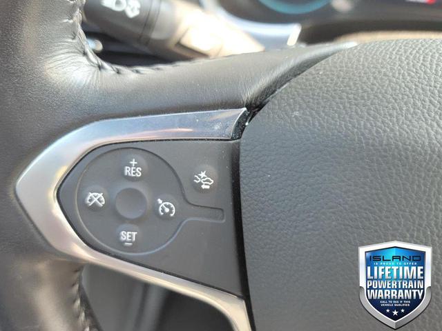 Photo of 2023 Black Cherry Metallic Chevrolet Traverse