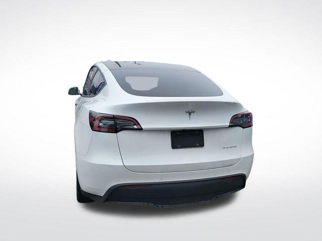 Photo of 2022 Pearl White Multi-Coat Tesla Model Y