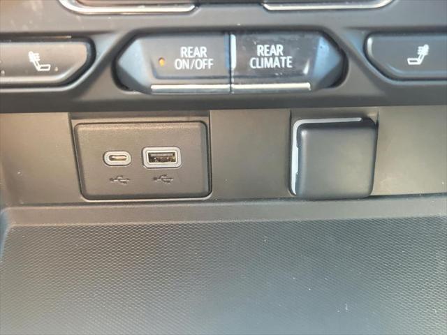 Photo of 2022 Black Chevrolet Suburban
