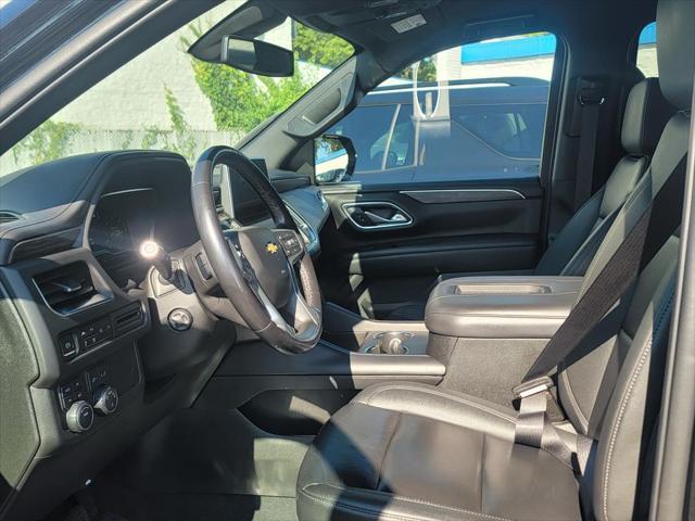 Photo of 2022 Black Chevrolet Suburban