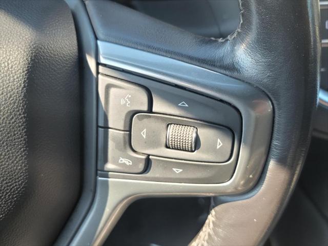 Photo of 2022 Black Chevrolet Suburban