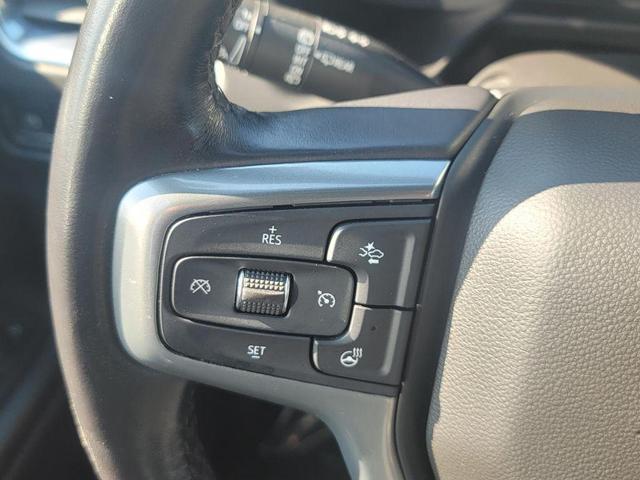 Photo of 2022 Black Chevrolet Suburban