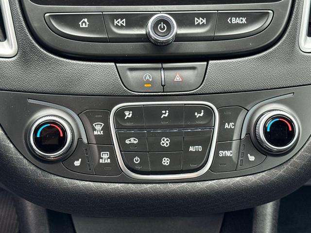Photo of 2022 Summit White Chevrolet Malibu