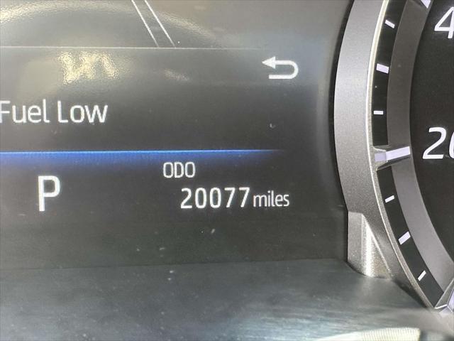 Photo of 2022 Wind Chill Pearl Toyota Highlander