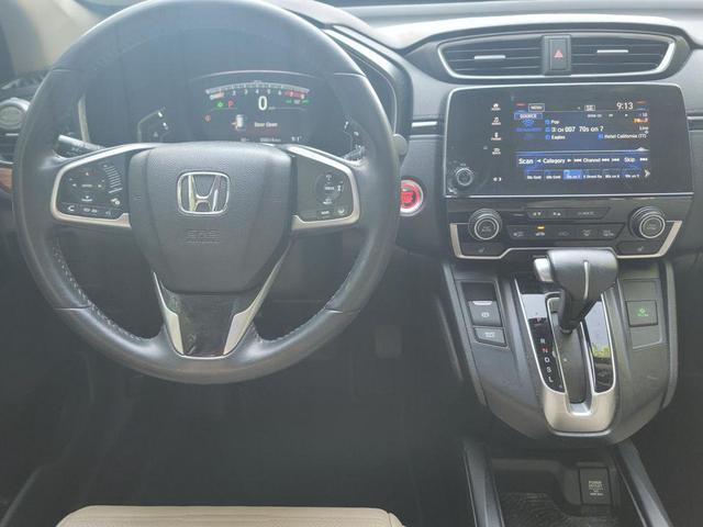 Photo of 2018 White Diamond Pearl Honda CR-V