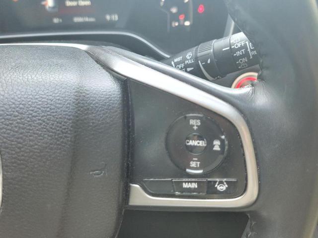 Photo of 2018 White Diamond Pearl Honda CR-V