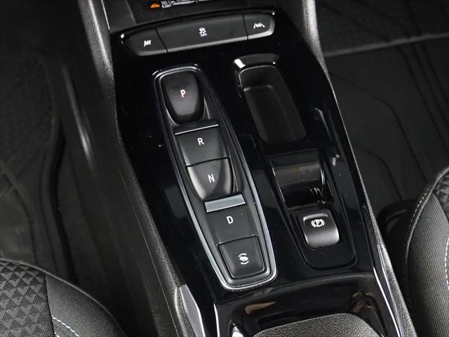Photo of 2022 Summit White Chevrolet Bolt EUV