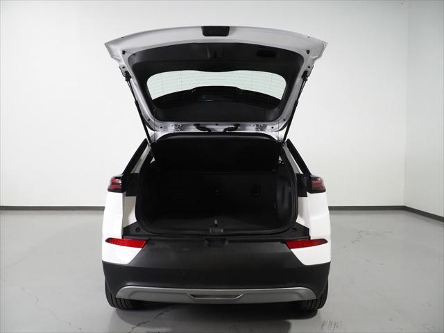 Photo of 2022 Summit White Chevrolet Bolt EUV