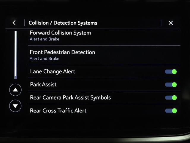 Photo of 2022 Summit White Chevrolet Bolt EUV