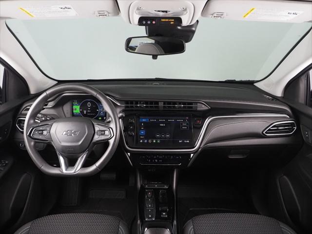 Photo of 2022 Summit White Chevrolet Bolt EUV