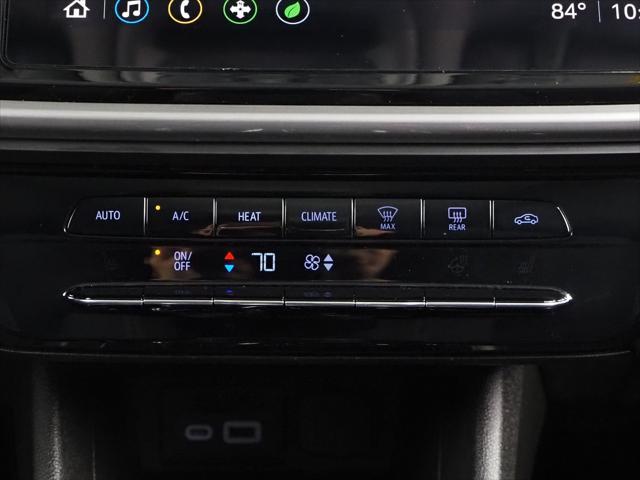 Photo of 2022 Summit White Chevrolet Bolt EUV