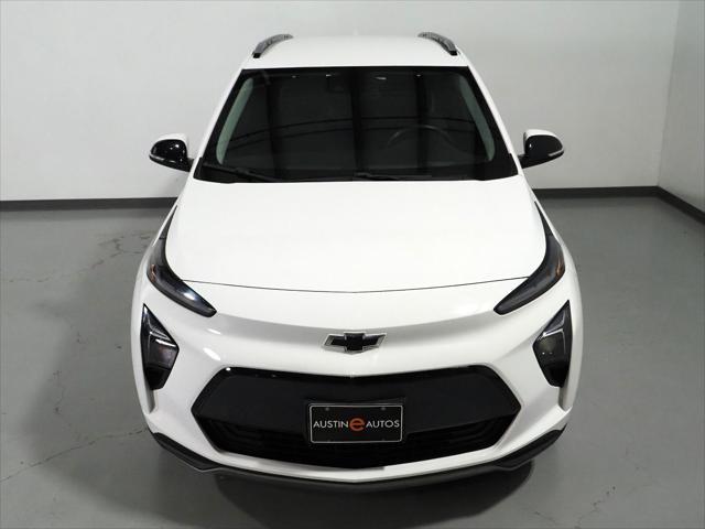 Photo of 2022 Summit White Chevrolet Bolt EUV