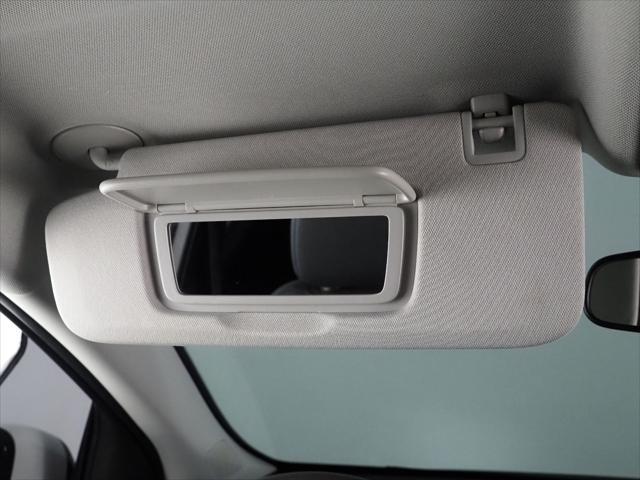 Photo of 2022 Summit White Chevrolet Bolt EUV