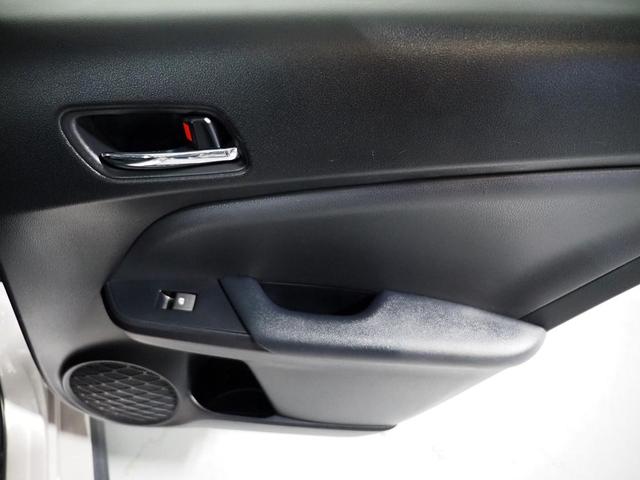Photo of 2018 Titanium Glow Toyota Prius Prime