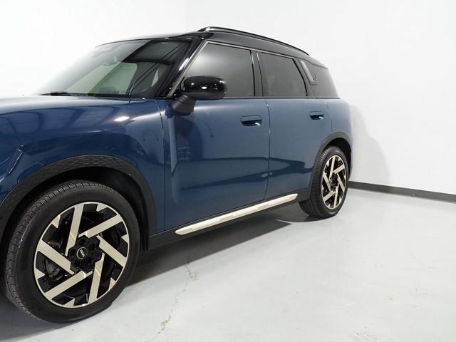 Photo of 2025 Indigo Sunset Blue Metallic MINI Countryman