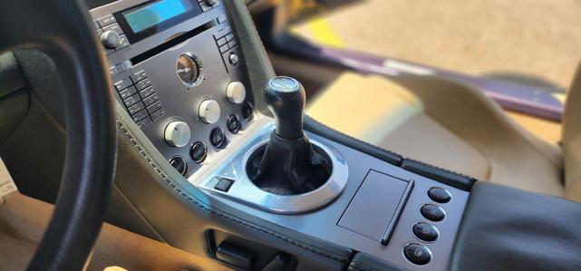 Photo of 2006 GREY Aston Martin V8 Vantage