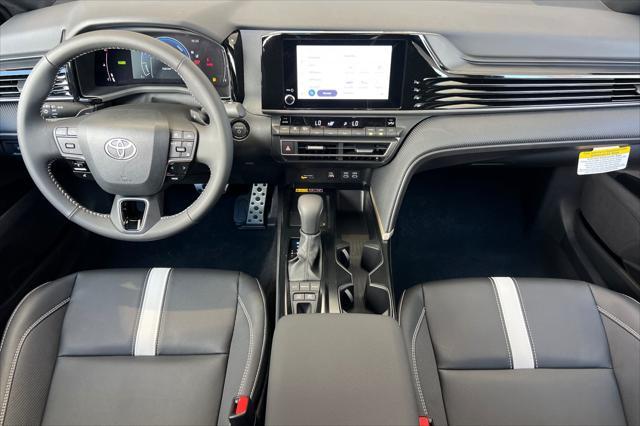 Photo of 2025 Midnight Black Metallic Toyota Camry