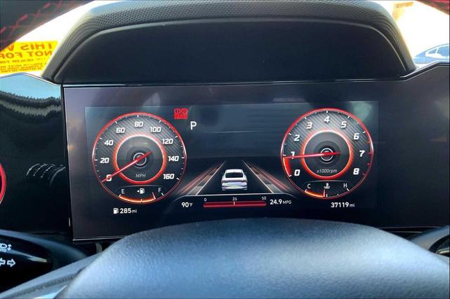 Photo of 2023 Ceramic White Hyundai ELANTRA
