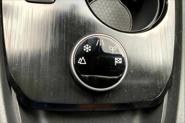 Photo of 2023 Super Black Nissan Rogue