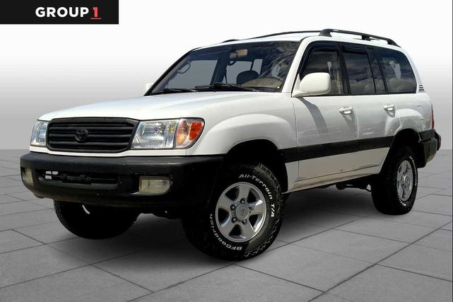 Photo of 1999 Natural White Toyota Land Cruiser