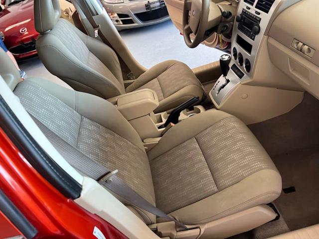 Photo of 2007 Sunburst Orange Pearlcoat Dodge Caliber