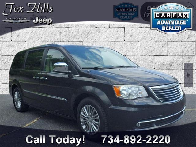 2014 Chrysler Town & Country