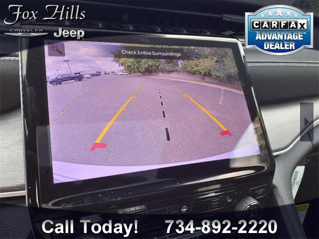 Photo of 2025 Silver Zynith Jeep Grand Cherokee