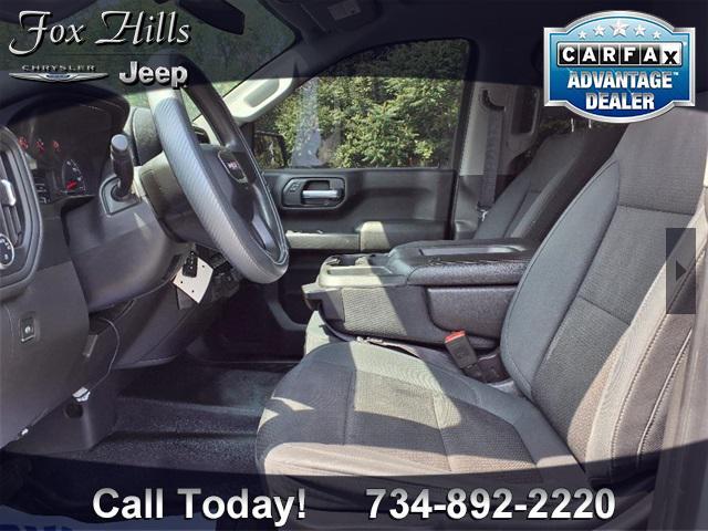 Photo of 2019 Summit White GMC Sierra 1500