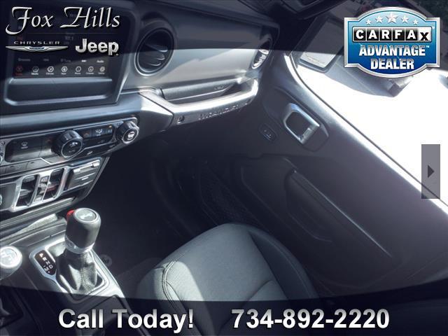 Photo of 2020 Black Clearcoat Jeep Wrangler Unlimited