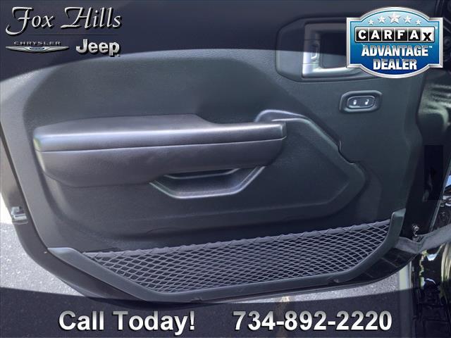 Photo of 2020 Black Clearcoat Jeep Wrangler Unlimited
