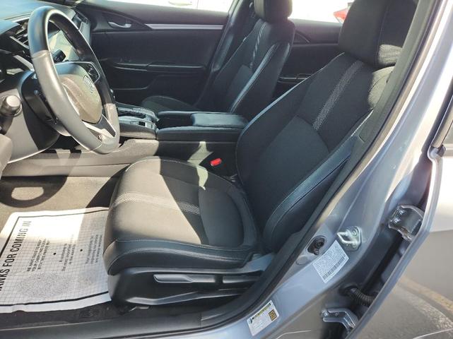 Photo of 2021 Silver Honda Civic