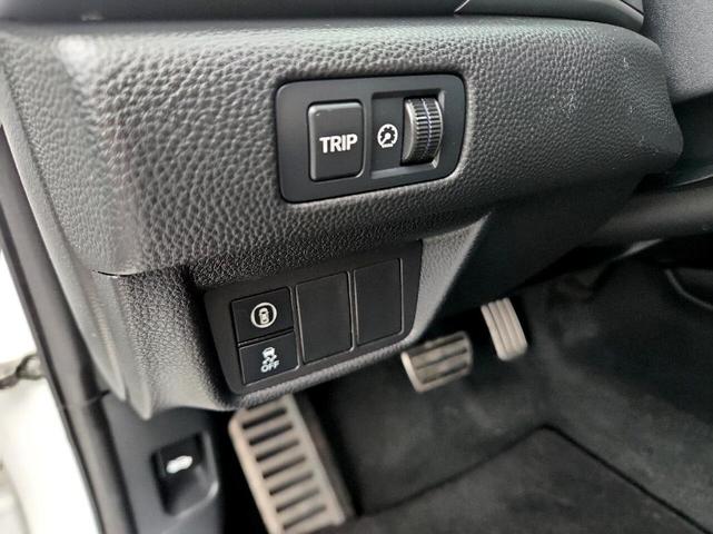 Photo of 2019 White Honda Accord