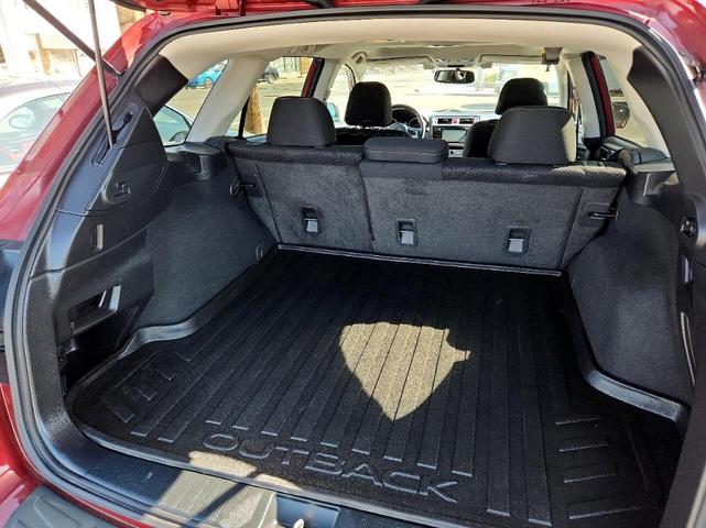Photo of 2015 Venetian Red Pearl Subaru Outback