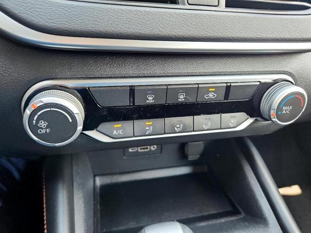 Photo of 2020 Gun Metallic Nissan Altima