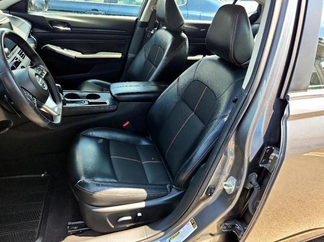Photo of 2020 Gun Metallic Nissan Altima