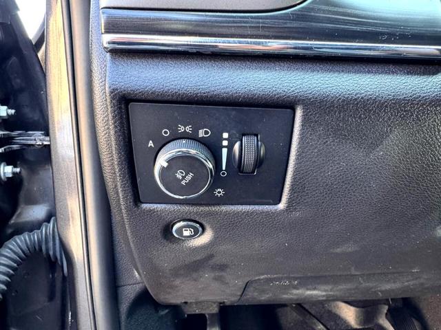 Photo of 2019 Gray Jeep Grand Cherokee