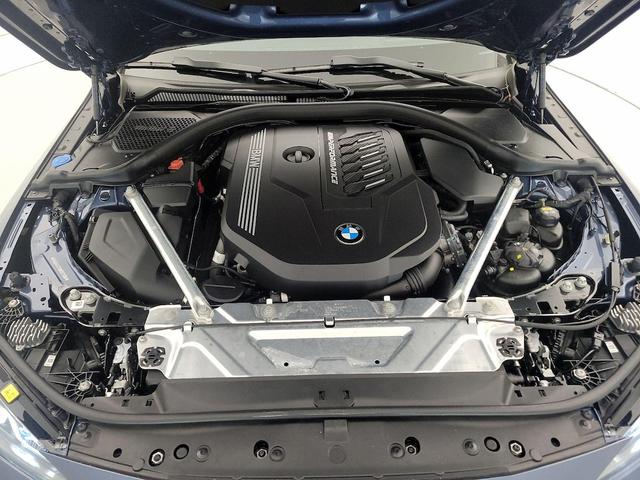Photo of 2022 Blue BMW M440