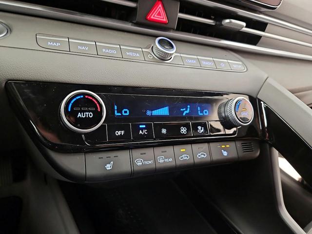 Photo of 2023 Gray Hyundai ELANTRA