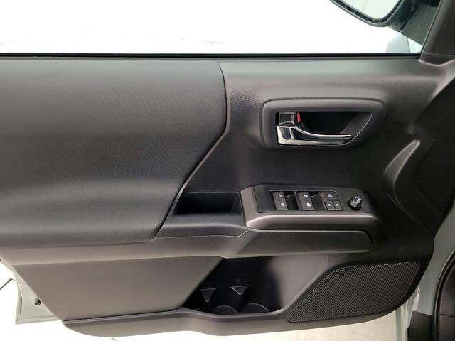 Photo of 2023 Gray Toyota Tacoma