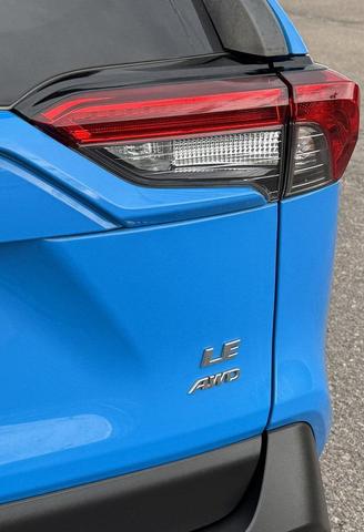 Photo of 2019 Blue Toyota RAV4