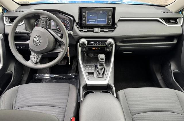Photo of 2019 Blue Toyota RAV4