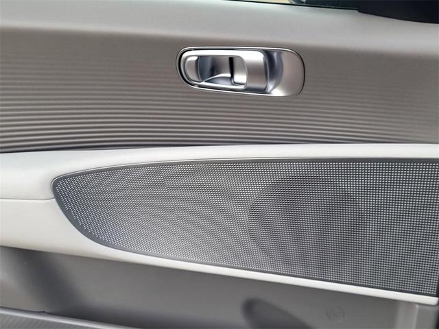 Photo of 2023 Green Hyundai IONIQ 6