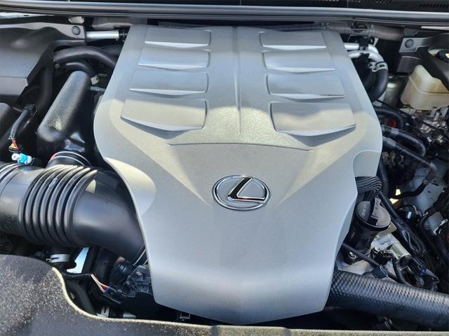 Photo of 2021 White Lexus GX 460