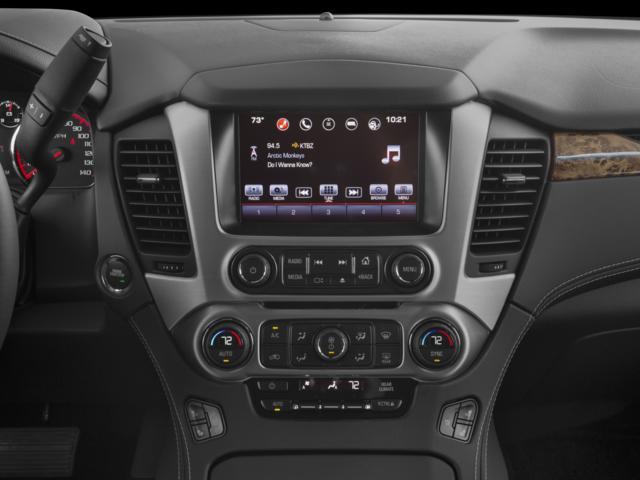 Photo of 2017 White GMC Yukon