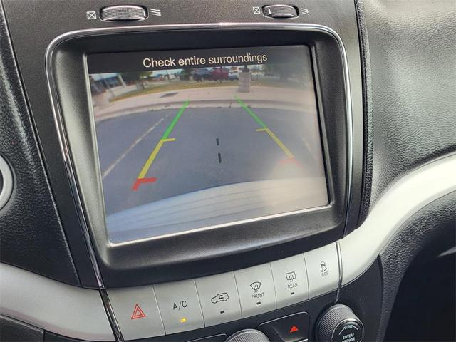 Photo of 2016 Silver Dodge Journey