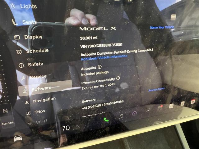 Photo of 2022 Black Tesla Model X