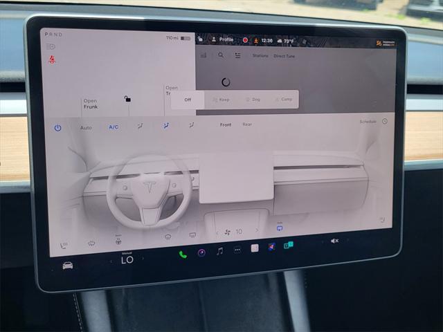 Photo of 2023 Silver Tesla Model 3