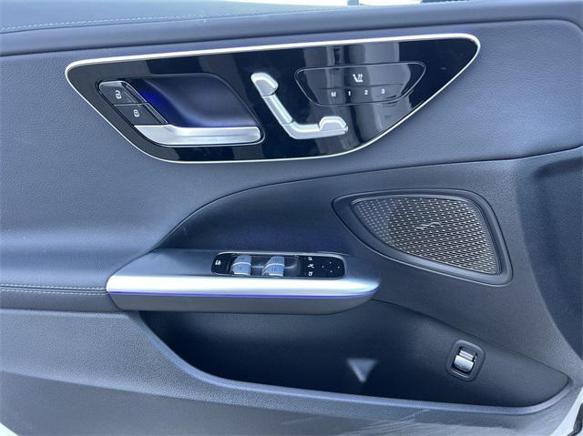 Photo of 2023 White Mercedes-Benz C-Class