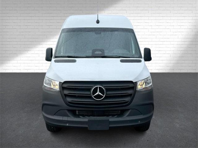 Photo of 2025 Mercedes-Benz Sprinter 2500